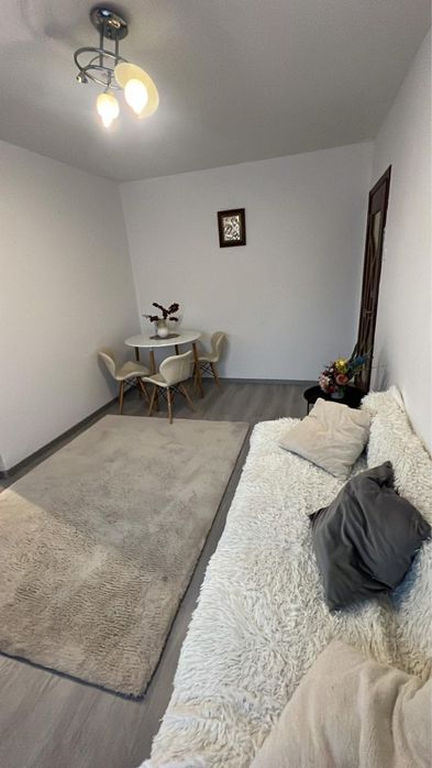 Apartament cu 2 camere de închiriat – strada Oituz