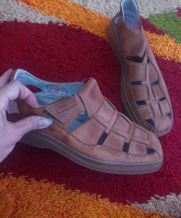 Sandale piele naturală, mărime 43 ![29 cm].Vezi poze.