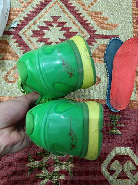 Кроссовки басскетбольные