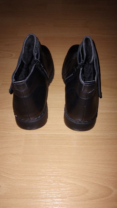 Ghete de dama noi, mărimea 40