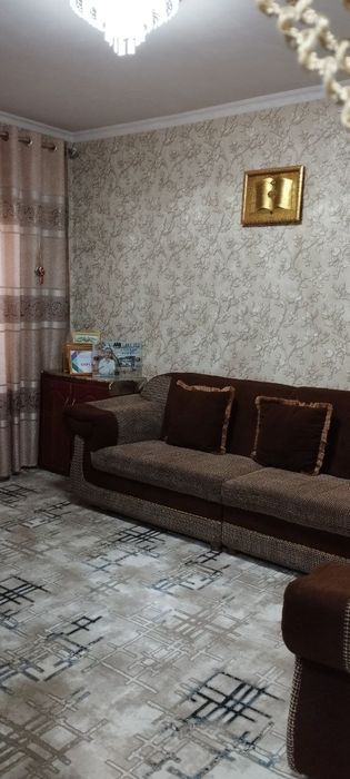 Шодийона МФЙ да жойлашган этаж сотилади