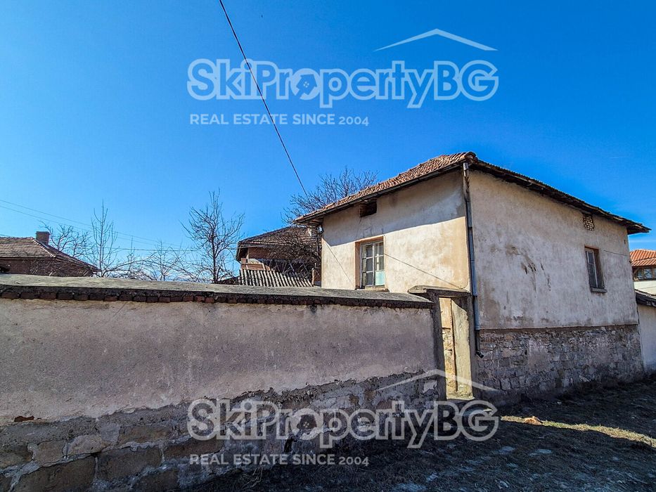 Продава се Къща в с. Гуцал, Област София-област - 70 кв.м за 713 €/кв.м - Снимка #1