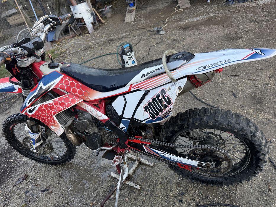 Vand sau schimb-gas gas ec300 2013