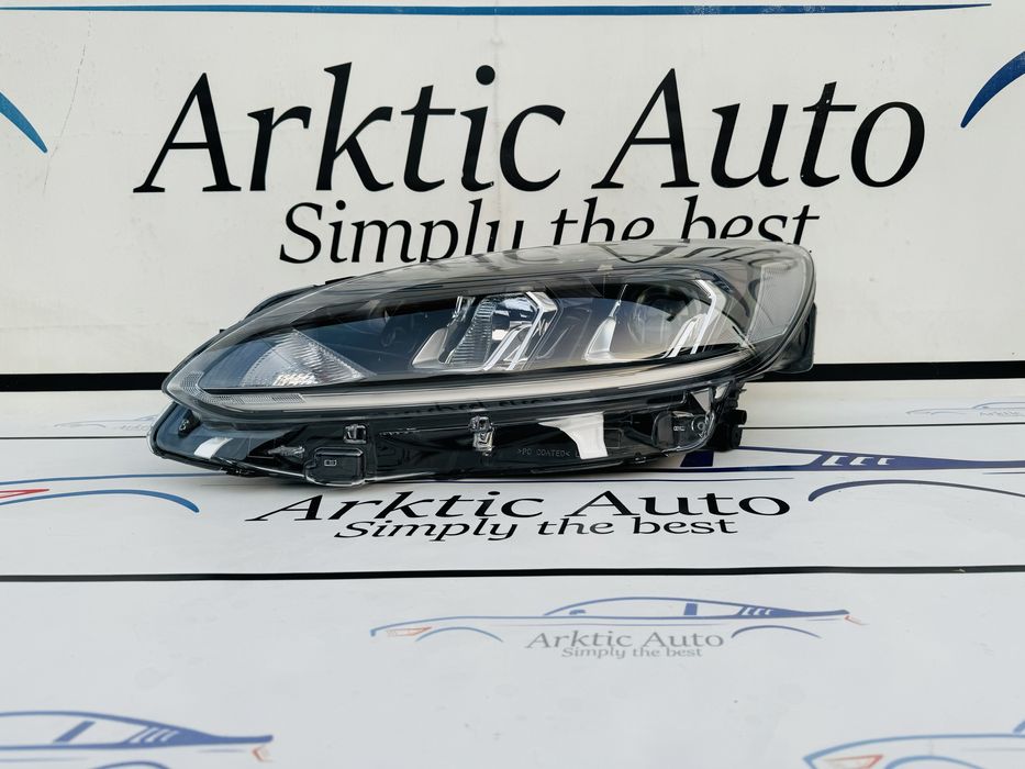 Far stanga led Ford kuga model dupa 2020 cod LV4B-13W030-AL