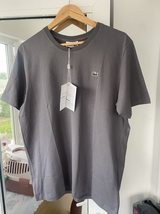Triocu Lacoste Gri