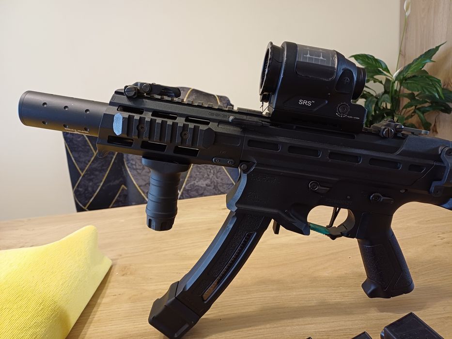 Replica airsoft G&G MCX9 Cqb