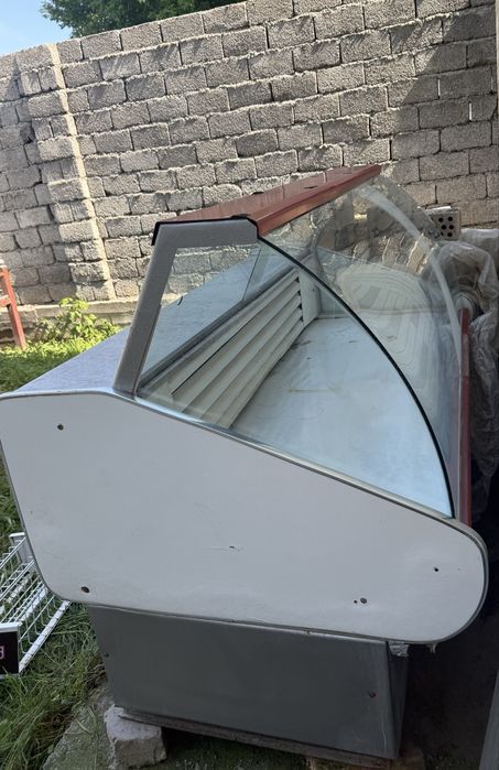 Котта витрина холодильник сотилад ишлаши зор300$