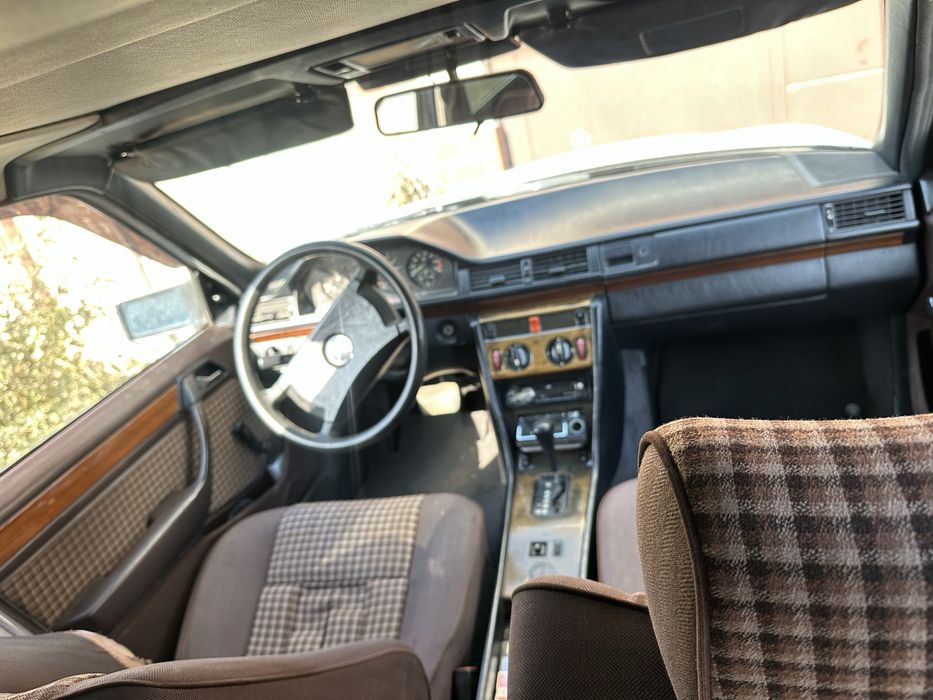 Мерседес сатылады