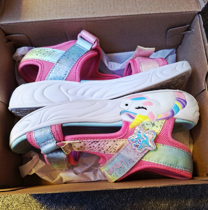 Sandale skechers marimea 31