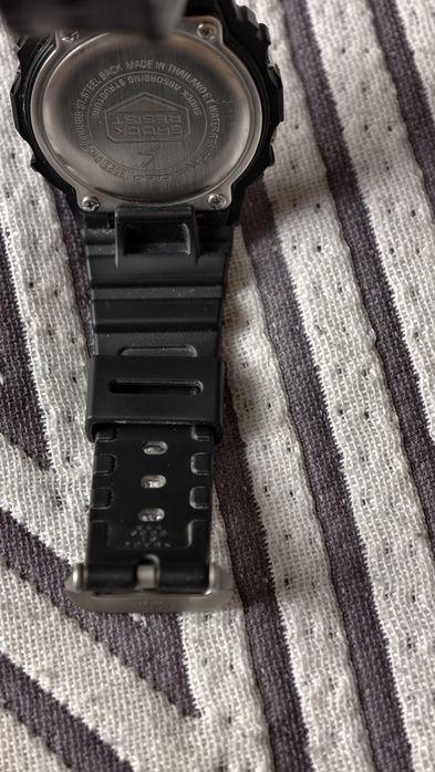 CASIO dw-5600ubb-1er