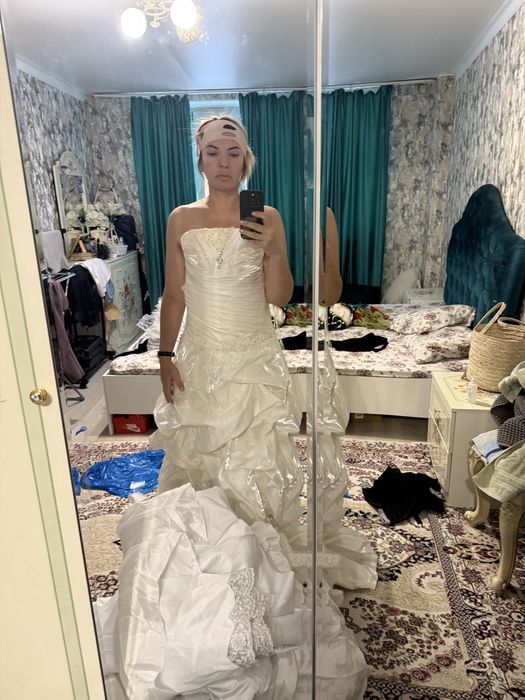 Свадебные платья