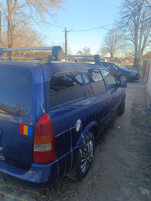 Vând Opel Astra g
