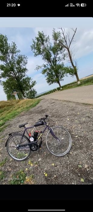 Vănd bicicleta cu motor în stare foarte buna