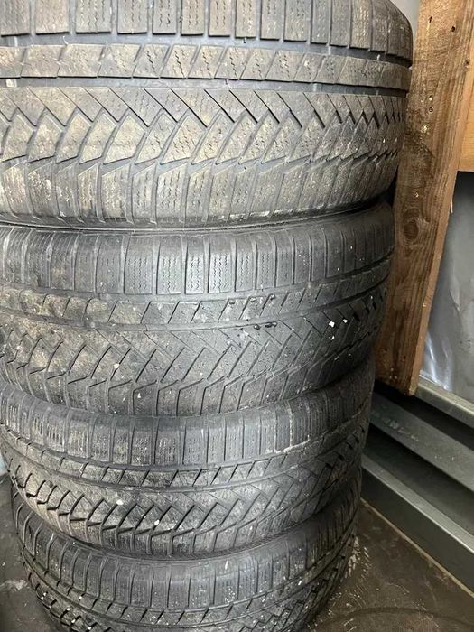 Anvelope/cauciucuri iarna 235 55 17