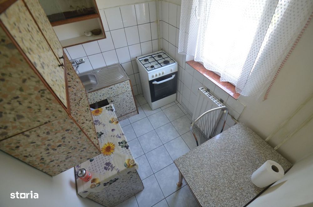 Garsoniera de inchiriat in Girocului