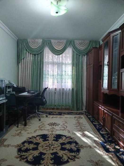 Uchtepa 11 kvartal, 49 dom