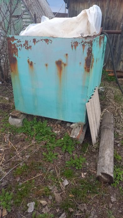 Продам емкость на зерендинских дачах