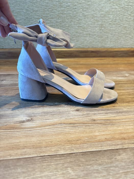 Туфли Босоножки