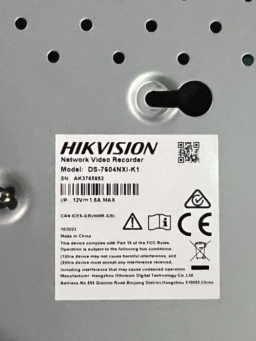 Видеорегистратор Hikvision NVR (сетевой) DS-7604NXI-K1(D)