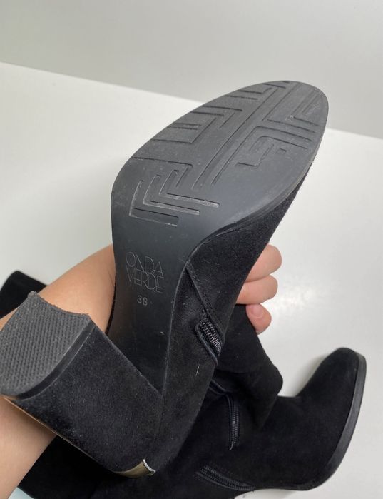 Замшевые испанские сапоги 39 размер