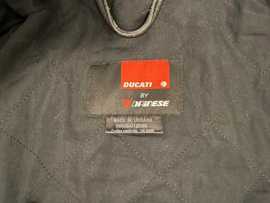 Geaca moto de piele - Ducati - Dainese - marimea 48