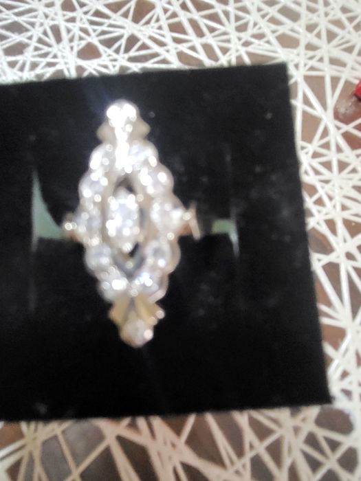 Кольцо бриллиантовое