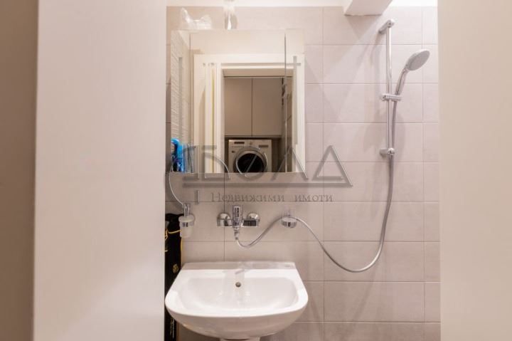 Продава се Тристаен апартамент в София, Славия - 110 кв.м за 2955 €/кв.м - Снимка #10