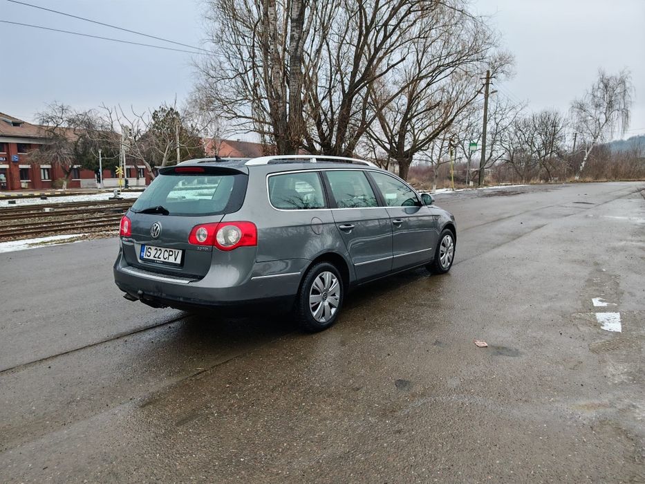 Volkswagen Passat B6 2008
*140 CP 
*259000