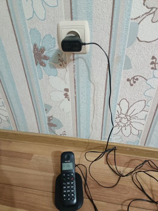 Продам радиотелефон