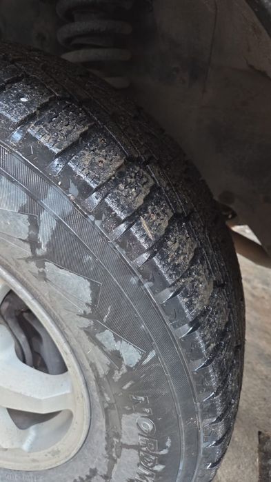 Зимние шины шипованные