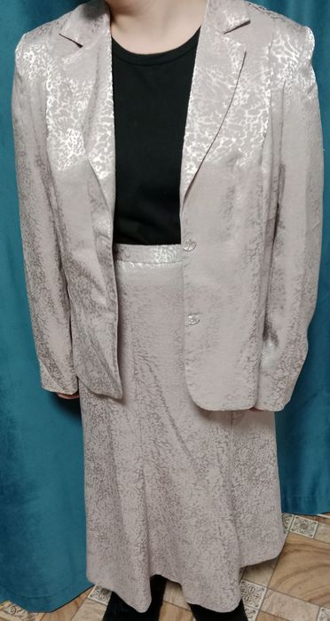 Отдам даром одежды от 52-62 размера