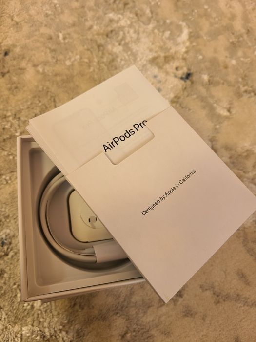 AirPods Pro (Dubai versia)