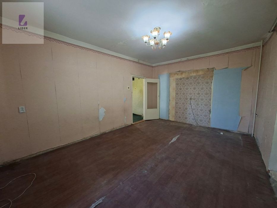 Срочно 1 комнатная. Согдиана. Фемили парк.