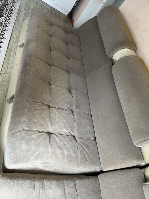 прдам диван угловой