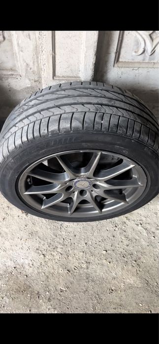 Jante cu anvelope si senzori