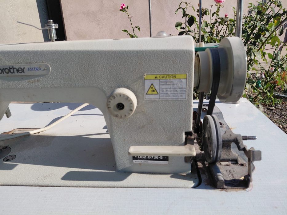 Mașină de cusut industrială Brother Exedra DB2-B736-5 – pentru materiale grele