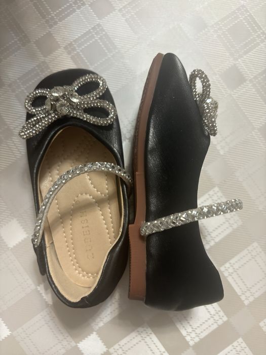 Детские туфли 24 размера