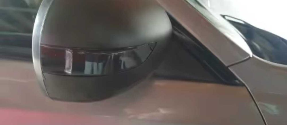 Динамични бягащи мигачи за огледалата за Subaru Forester Legacy субару