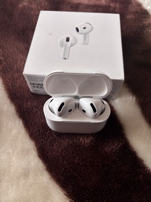 Vand Airpods 4 ANC noi