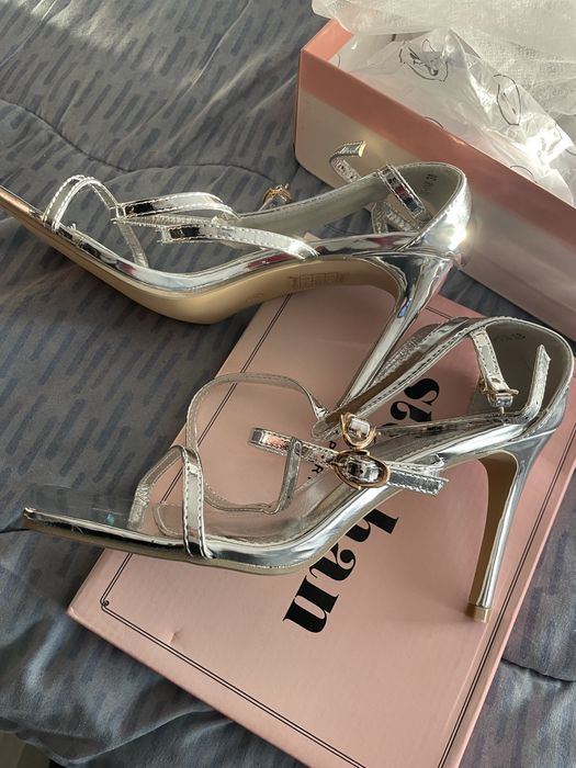 Сандали на ток - 38