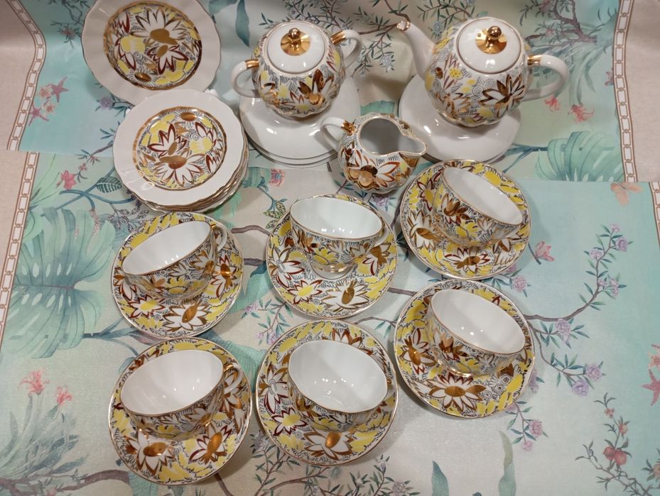 Чайный сервиз Золотые Ромашки