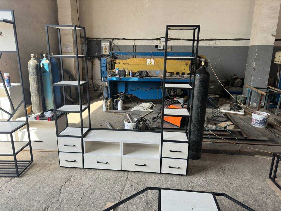 Лофт мебеллар сиз хохлаган ва шакииларда loft mebel loft stellaj