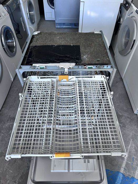 Съдомиялна + гаранция 1 година. MIELE за вграждане 60см. Безплатна доставка за София