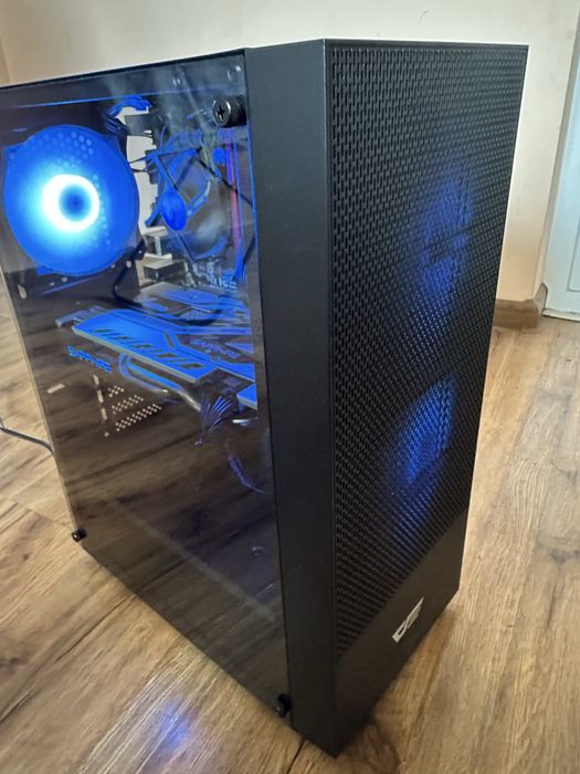 Бюджетен Геймърски компютър RX 580 / i5 / 16GB