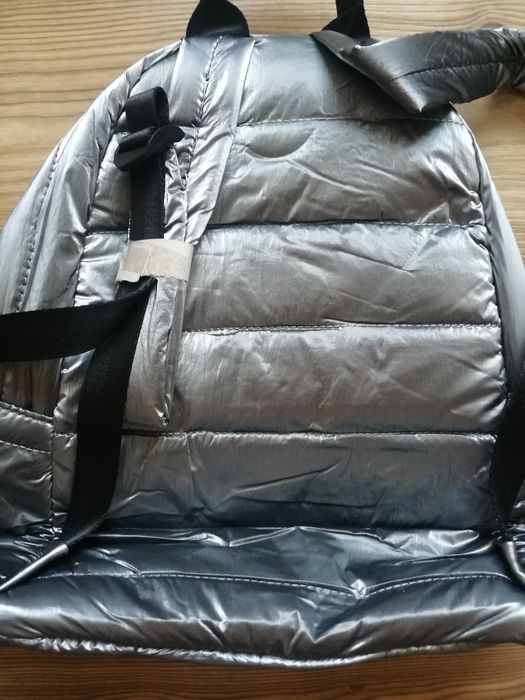 Нова дамска раница