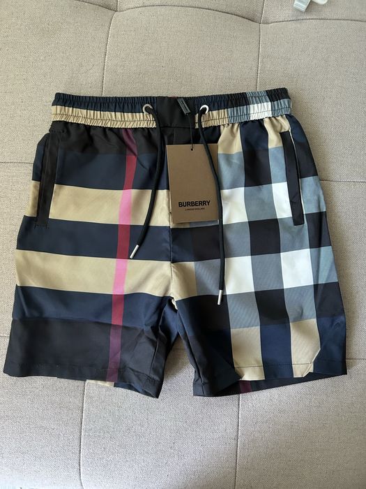 pantaloni scurti burberry