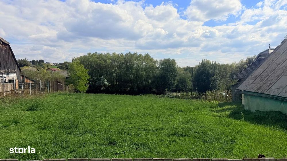 Teren Liteni Moara vis-a-vis de Caminul Cultural