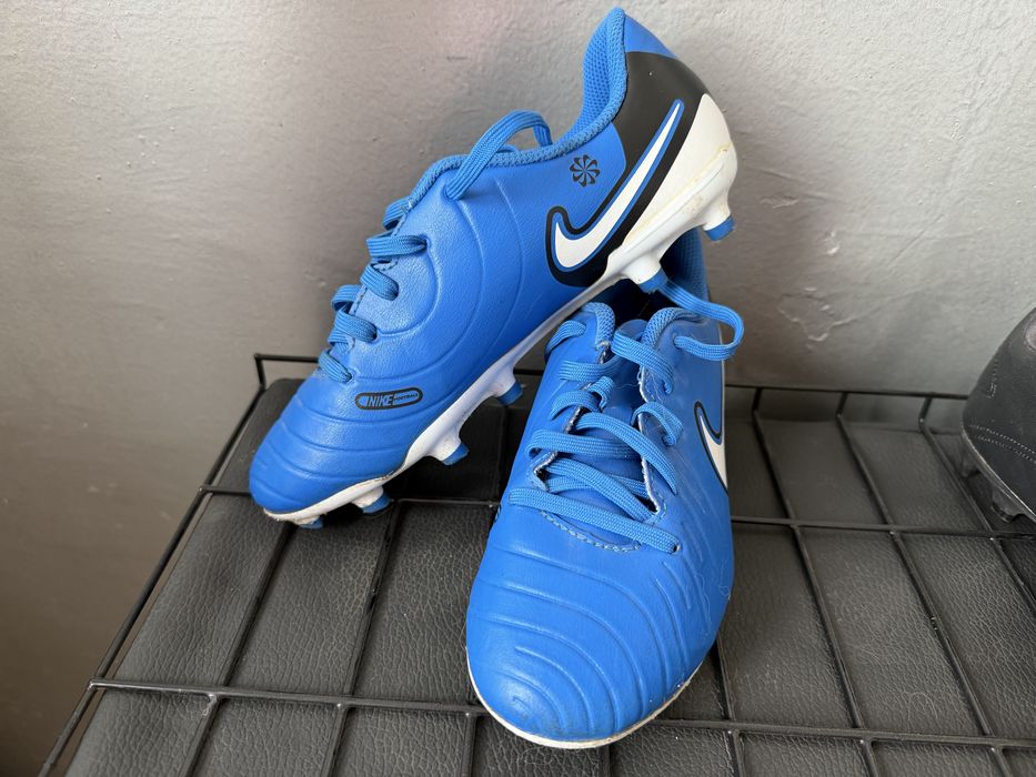 Калеври adidas и nike
