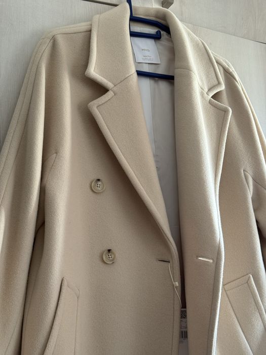 Пальто теплое MANGO