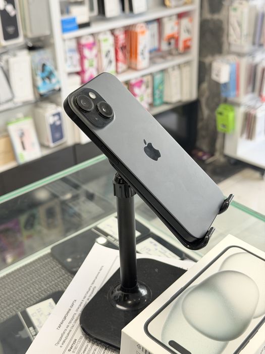 Apple iPhone 15 128GB Black